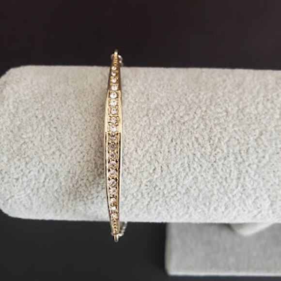 Michael Kors Pave Bar Bracelet Gold Tone with Lobster Clasp - Picture 7 of 9